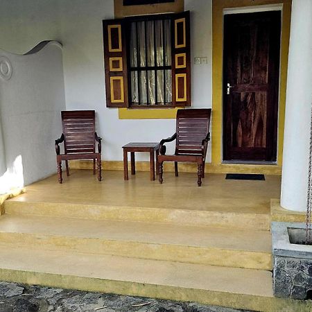 Nooit Gedacht Heritage Hotel Unawatuna Exterior photo